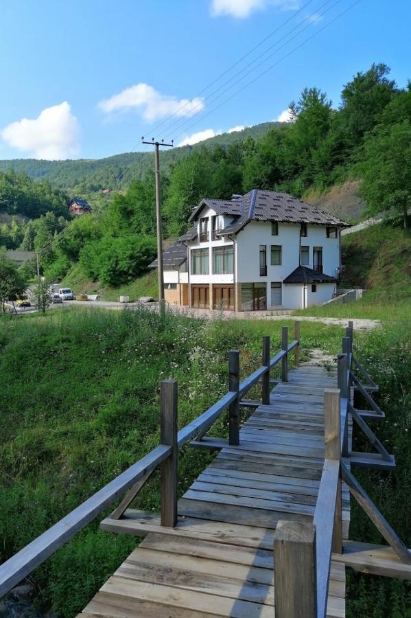 Zlatarska Dolina Bed & Breakfast Nova Varoš Exterior foto